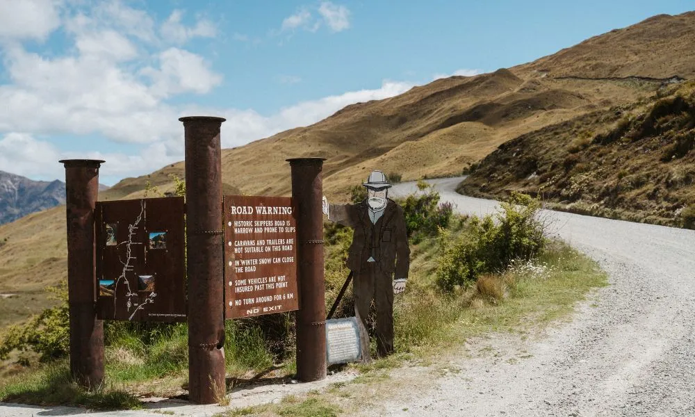 The Goldrush Bus Tour - Skippers Canyon | Experience Oz-4