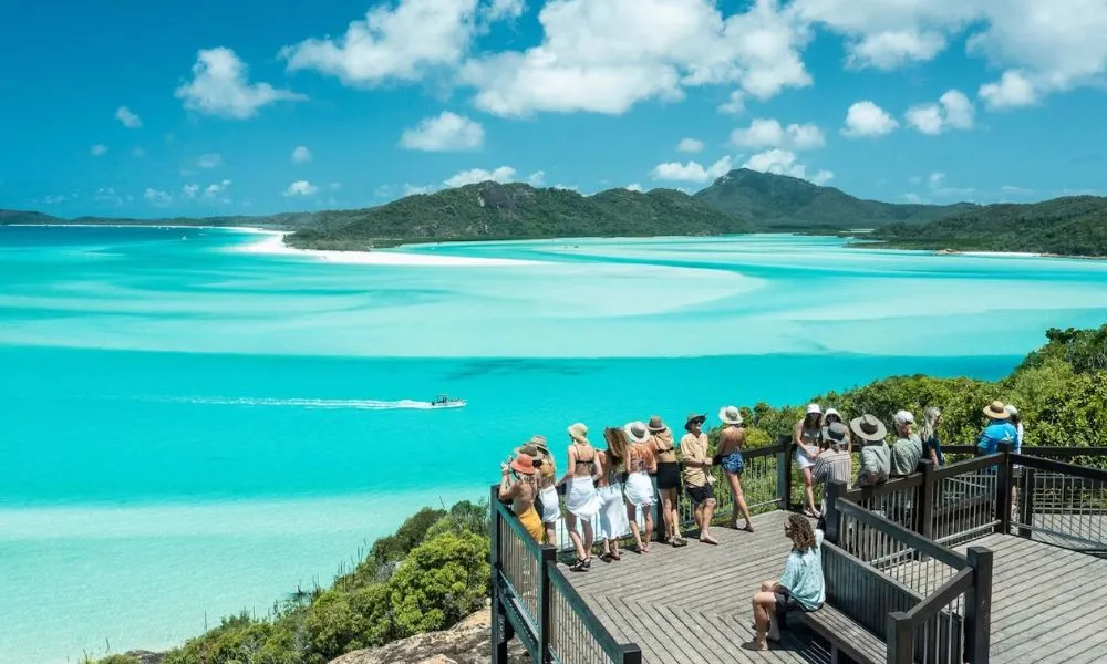 Whitehaven Beach and Hill Inlet Chill and Grill ex Port of Airlie | Experience OZ-1