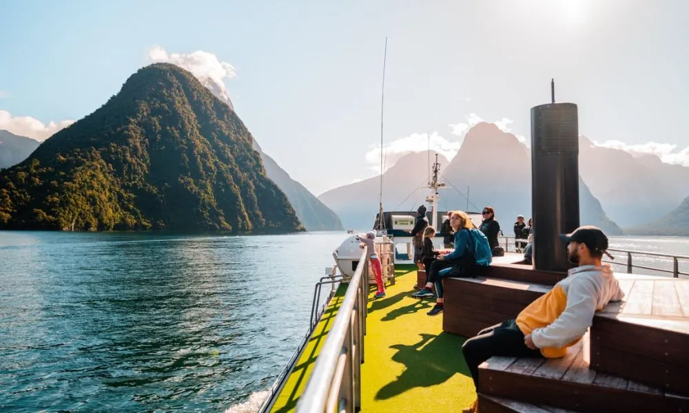 Milford Sound Tour & Cruise from Queenstown | Experience Oz + NZ-5