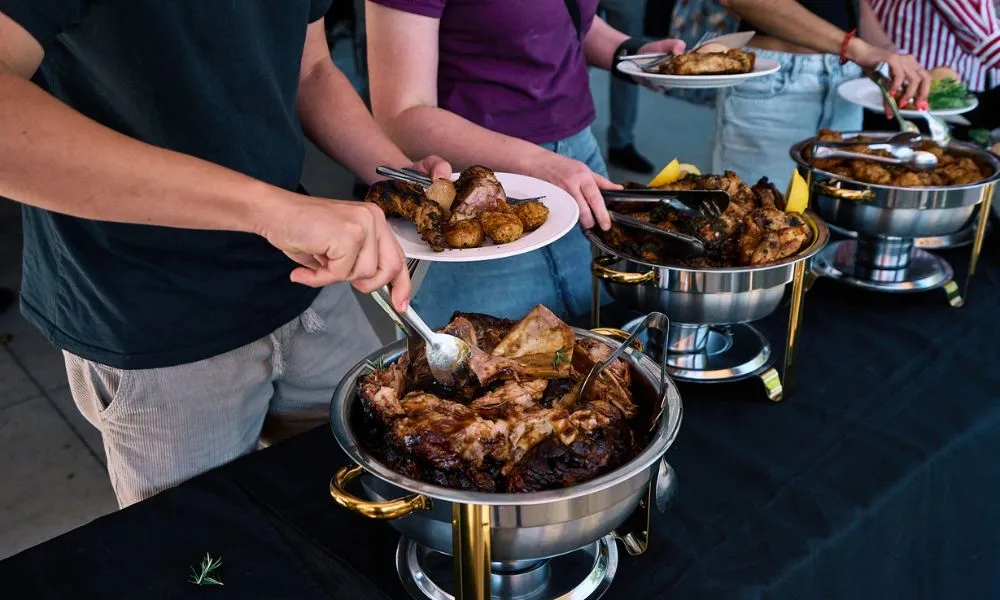 Husk Distillery Tour, Lunch, and Spirit Tasting | Experience Oz-4