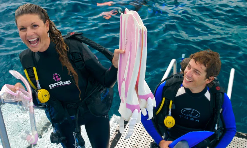 Outer Great Barrier Reef Dive & Snorkel Cruise from Port Douglas