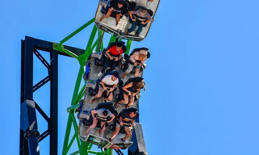 Gumbuya World Wildlife Trail, Rides & Water Park | Experience Oz