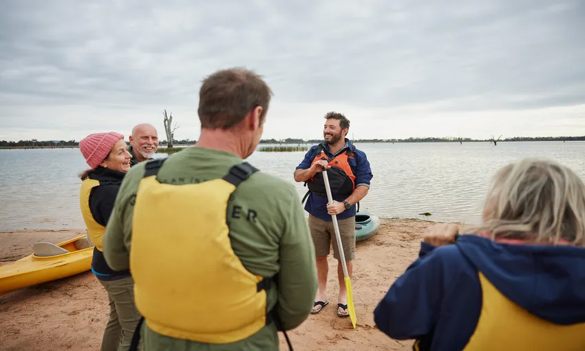 Grampians Canoeing Tour on Lake Fyans - 2 Hours | Experience Oz