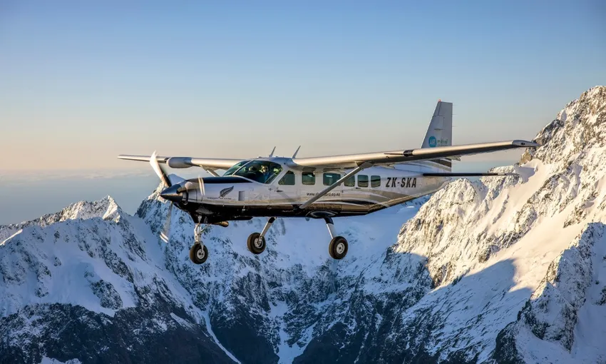 Milford Sound Fly + Cruise + Fly Package from Queenstown - Air Milford