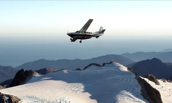 Milford Sound Fly + Cruise + Fly Package from Queenstown - Air Milford