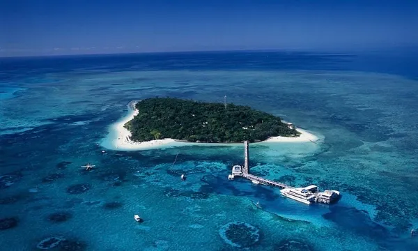 Green Island Full Day Trip + Snorkelling & Glass Bottom Boat