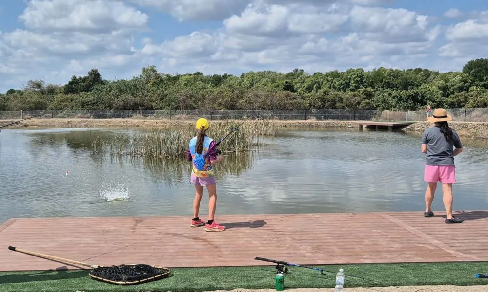 Land-Based Barramundi Fishing Adventure - 1 Hour | Experience Oz-3