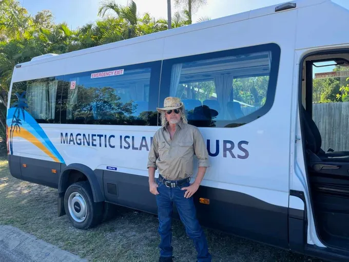Magnetic Island Tour - Half Day Island Tour | Experience Oz