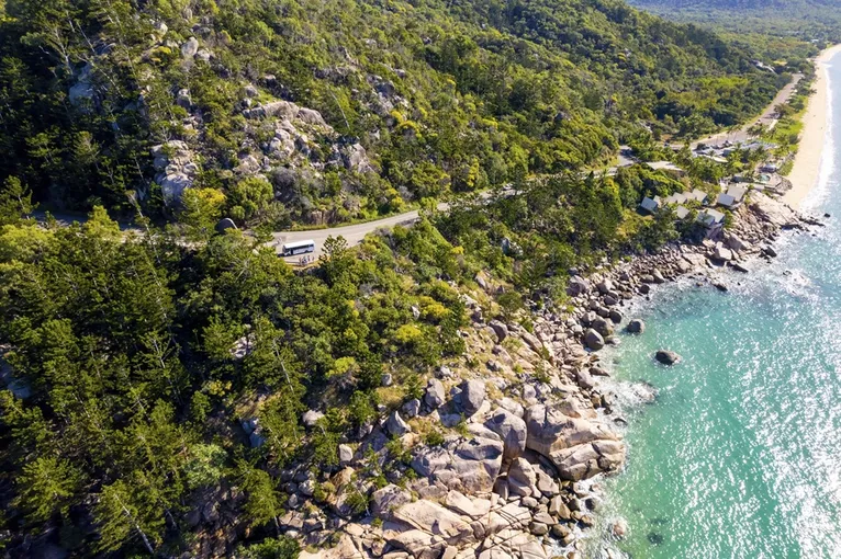 Magnetic Island Tour - Half Day Island Tour | Experience Oz