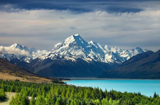 Queenstown to Mt Cook Transfer & Small Group Guided Tour