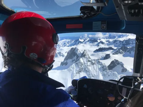 Glacier Helicopter Flight with Alpine Landing - 25 Minutes