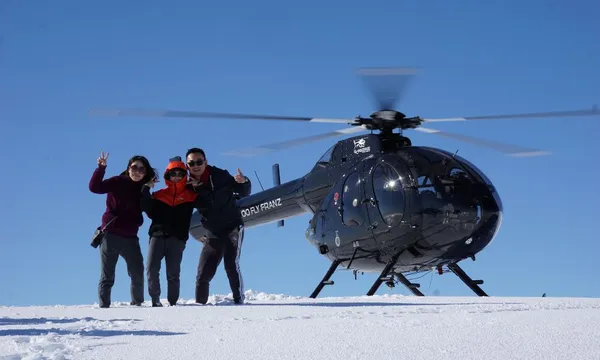 Glacier Helicopter Flight with Alpine Landing - 35 Minutes