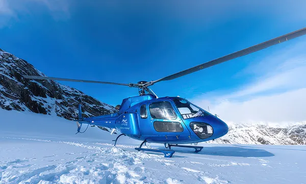 Glacier Helicopter Flight with Alpine Landing - 45 Minutes