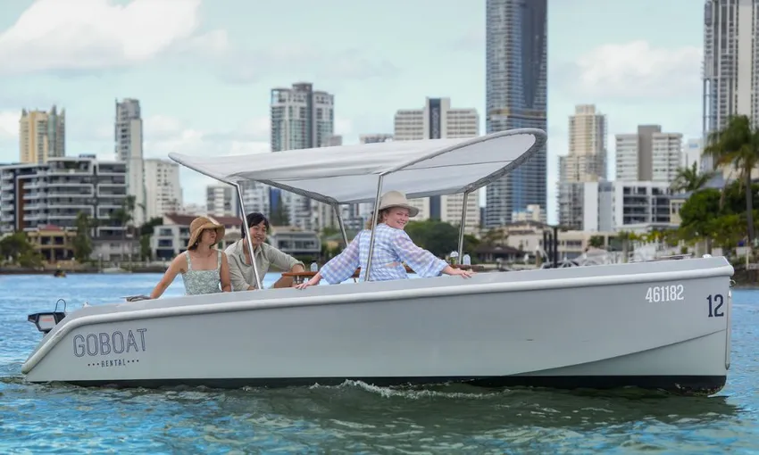 Electric Picnic Boat Hire, 3 Hours - Gold Coast
