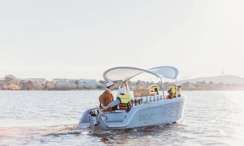 Electric Picnic Boat Hire, 3 Hours - Canberra