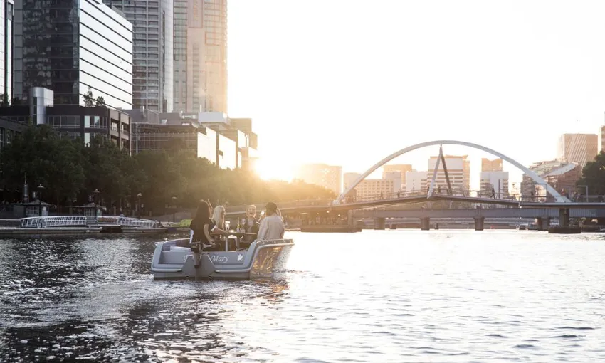 Electric Picnic Boat Hire, 3 Hours - Melbourne
