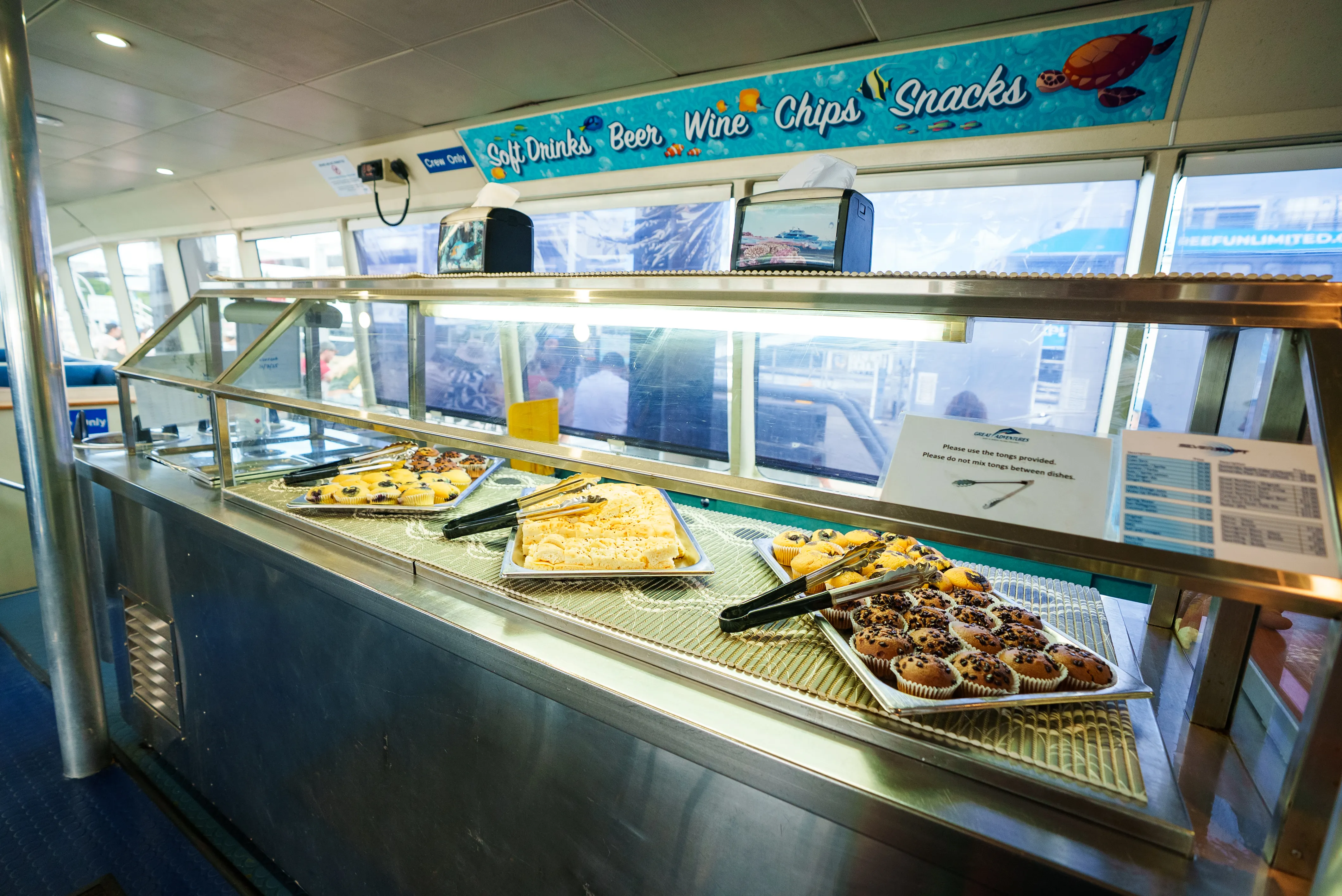 Cairns Outer Barrier Reef Luxury Dive & Snorkel Cruise | Experience Oz-12