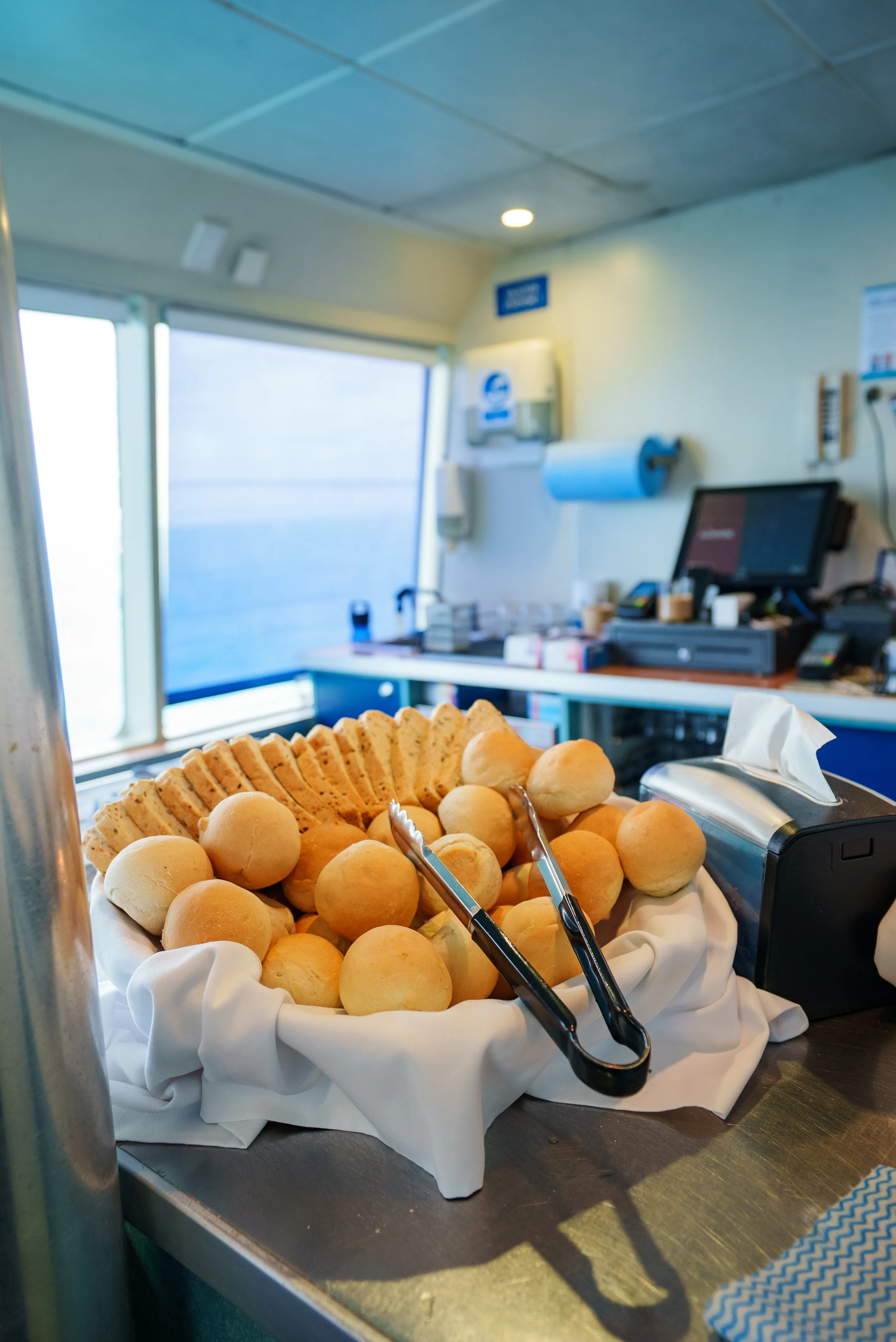 Cairns Outer Barrier Reef Luxury Dive & Snorkel Cruise | Experience Oz-24