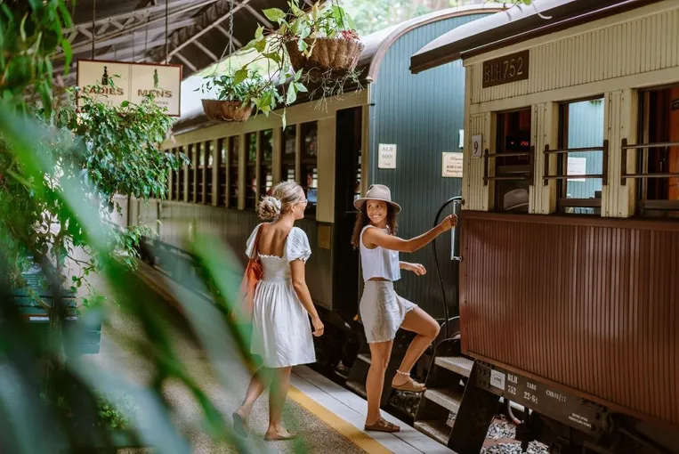 Barron Falls & Kuranda Rail ex Cairns - Full Day | Experience Oz