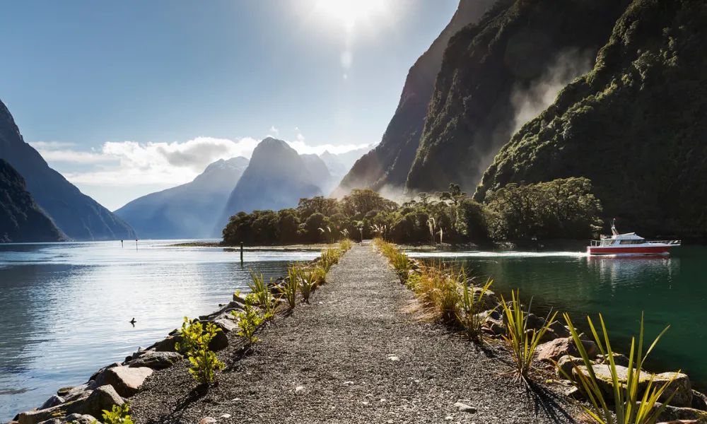 Milford Sound, Wildlife and Waterfall Cruise | Experience Oz + NZ-3