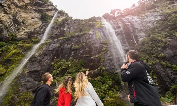 Milford Sound Cruise and Coach from Queenstown - Full Day