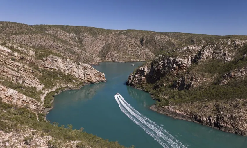 Horizontal Falls & Cygnet Bay Half Day Adventure | Experience Oz
