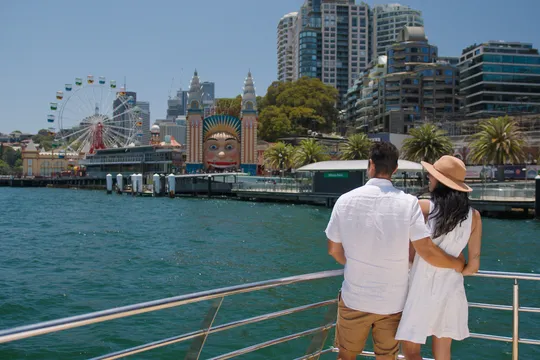 Sydney Harbour & Fish Market Sightseeing Cruise - 1 Hour