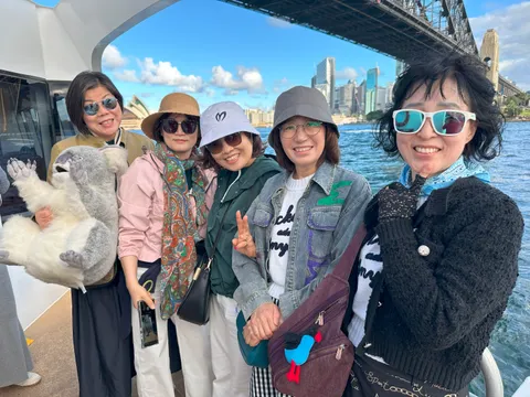 Sydney Harbour & Fish Market Sightseeing Cruise - 1 Hour