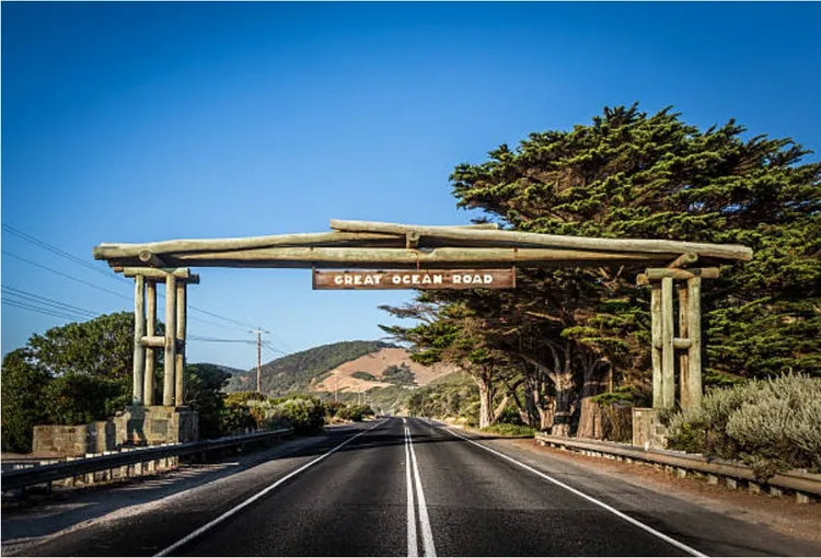 Great Ocean Road and Wildlife Day Tour with Meals | Experience Oz