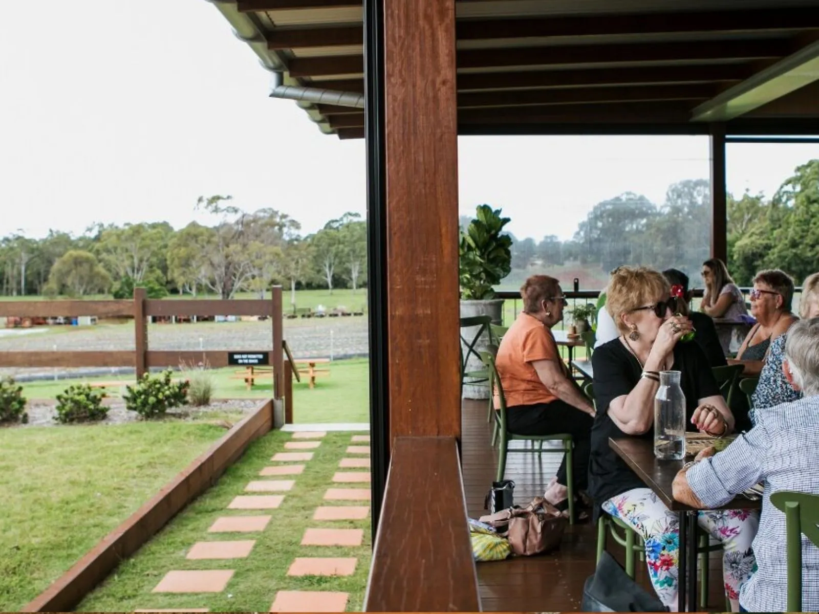 Moreton Bay Wine & Brewery Day Tour from Brisbane | Experience Oz-6