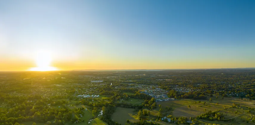 Moreton Bay Wine & Brewery Day Tour from Brisbane | Experience Oz