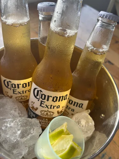 Sunset Super Yacht Cruise with Drink, 2 Hours - Gold Coast