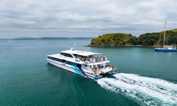 Auckland Rangitoto Island Ferry Transfer - 25 Minutes 