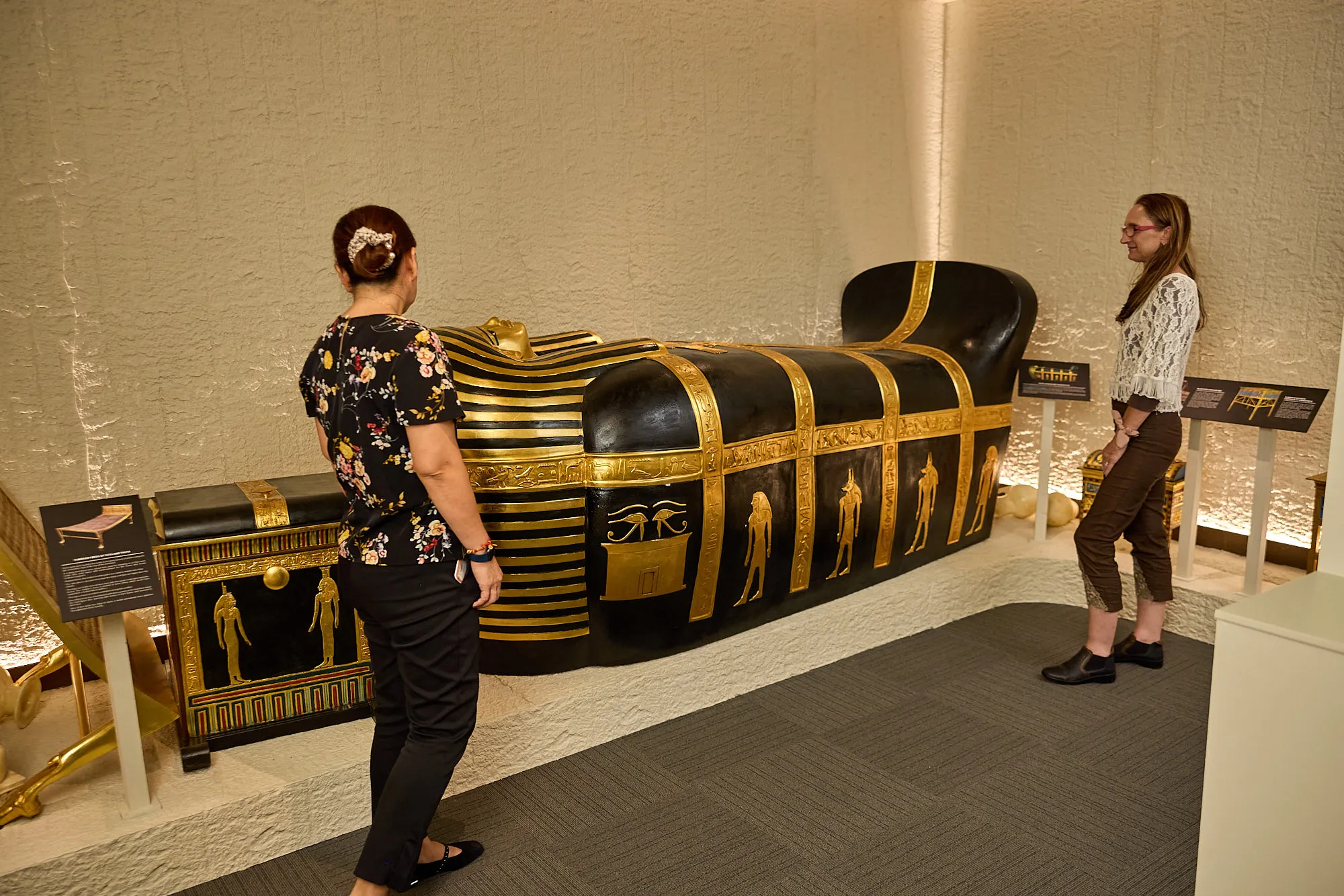 Tomb of the Pharaohs Evening Tour & 3 Course Meal | Experience Oz-14