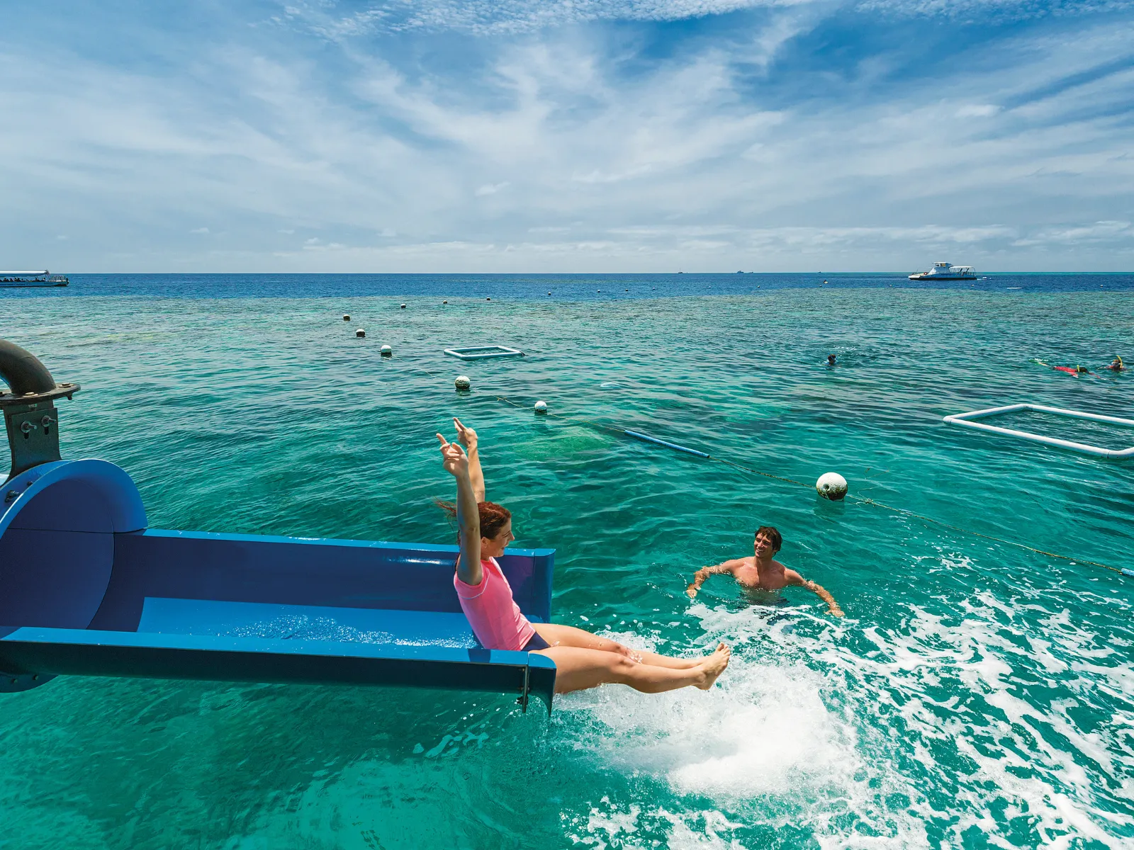 Great Barrier Reef Cruise Out & Return Helicopter Flight to Cairns | Experience Oz-4