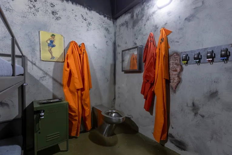 Escape Room Experience & Bar, 1 Hour - Surfers Paradise