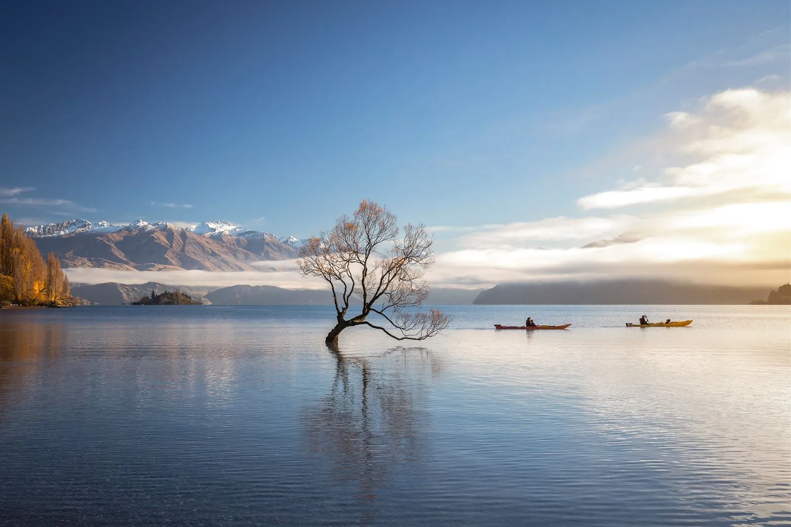 Lake Wānaka Guided Kayak Tour - 3 Hours | Experience Oz + NZ-2