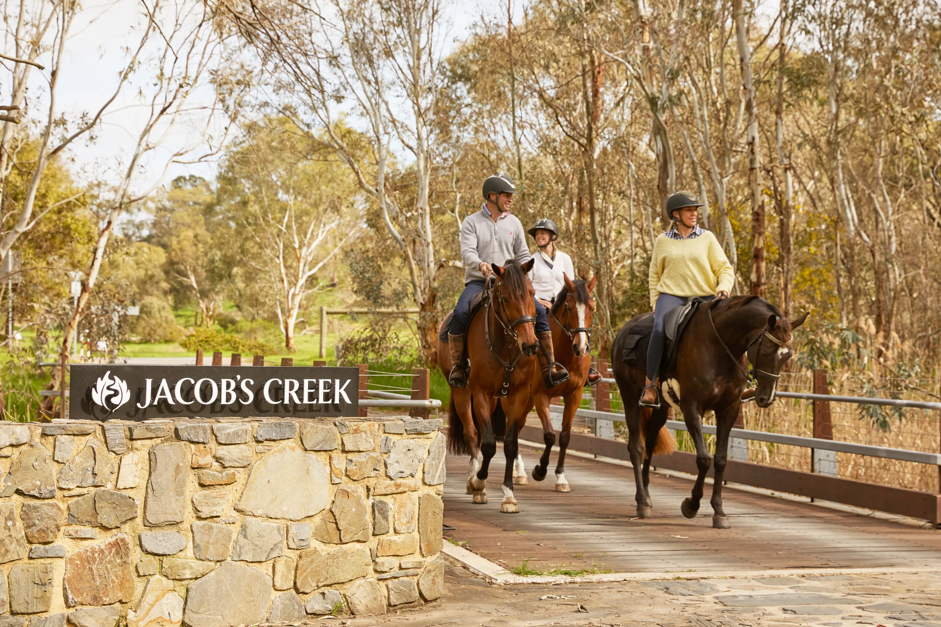 Horse Ride & Wine Tasting, 2 Hours - For 2 | Experience Oz-4