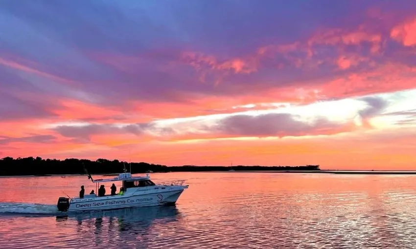 7 Hour Noosa Deep Sea Fishing Experience | Experience Oz