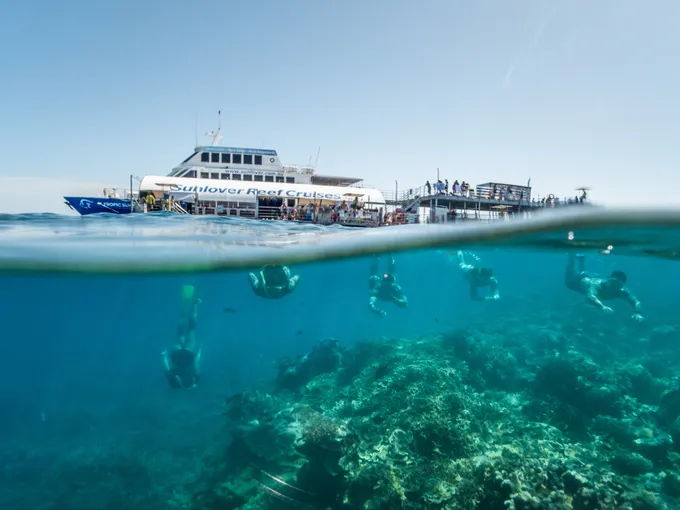 Great Barrier Reef Pontoon & Return Heli Flights - Full Day 