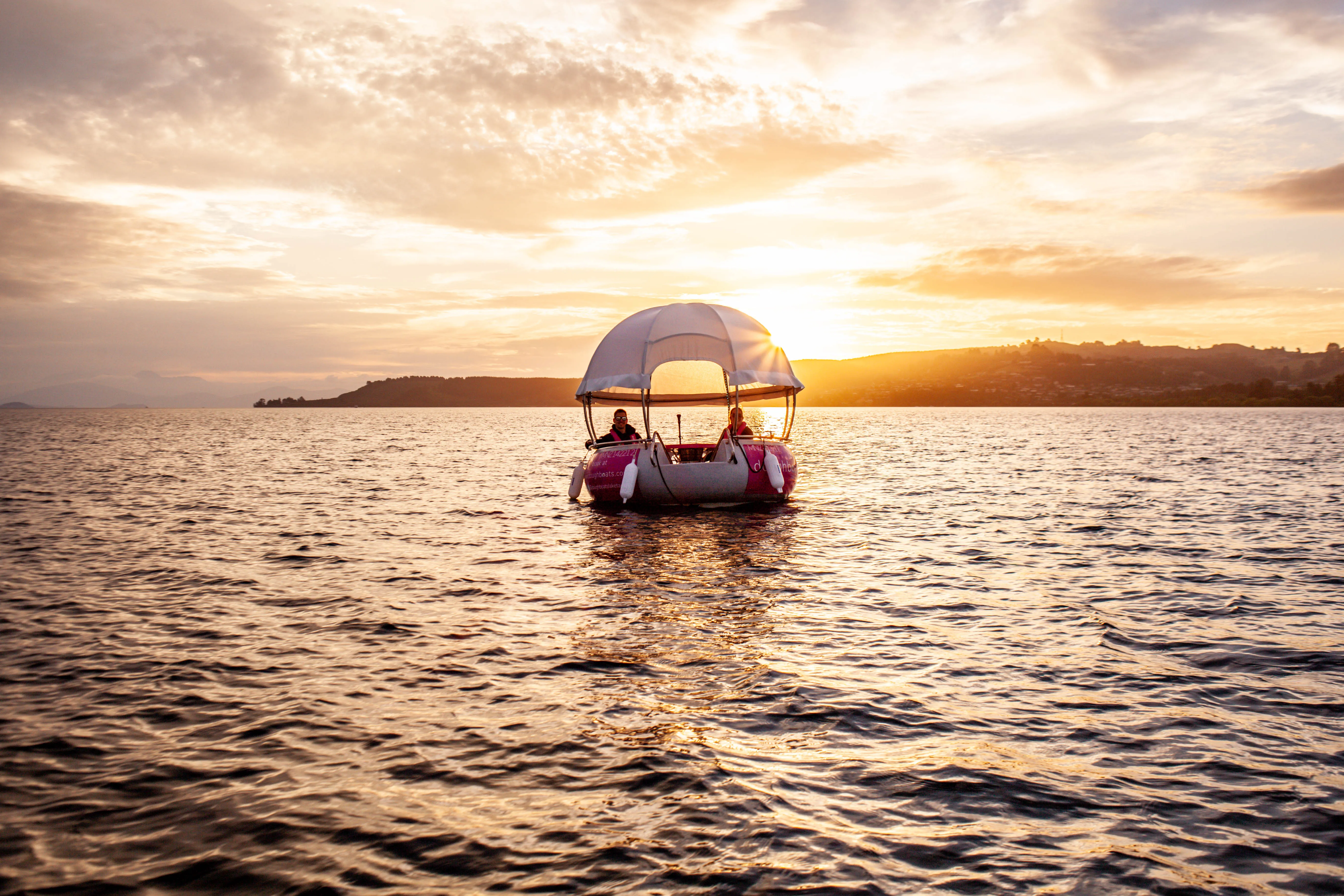 Lake Taupo Self Drive Doughboat - 90 Minutes | Experience Oz + NZ-8