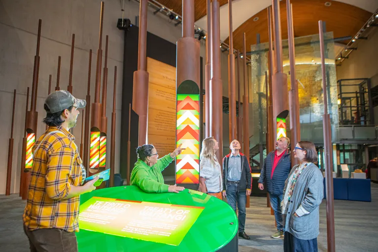 Te Papa Museum Maori Highlights Guided Tour | Experience Oz