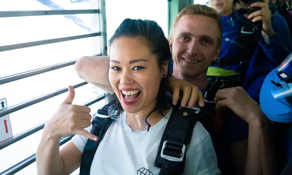 Melbourne Tandem Skydive with Transfer - Weekday | Experience Oz-3