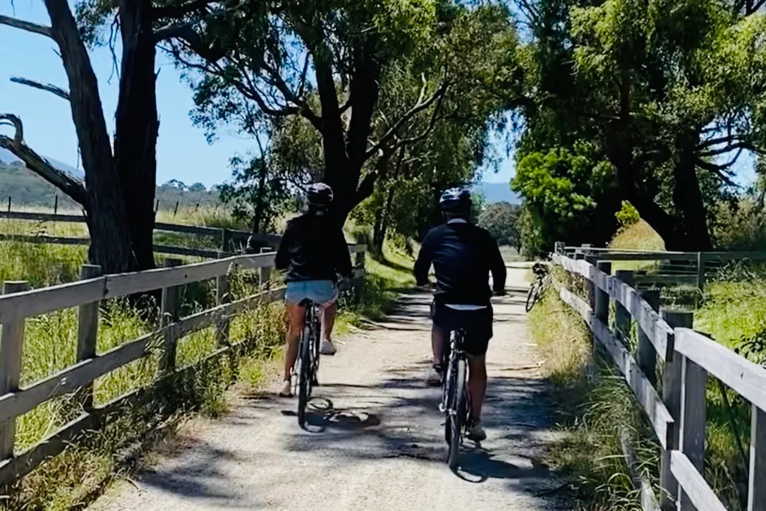 Yarra Valley Bike Tour with Lunch and Drinks | Experience Oz-6
