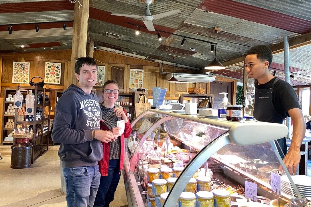 Yarra Valley Bike Tour with Lunch and Drinks | Experience Oz-2