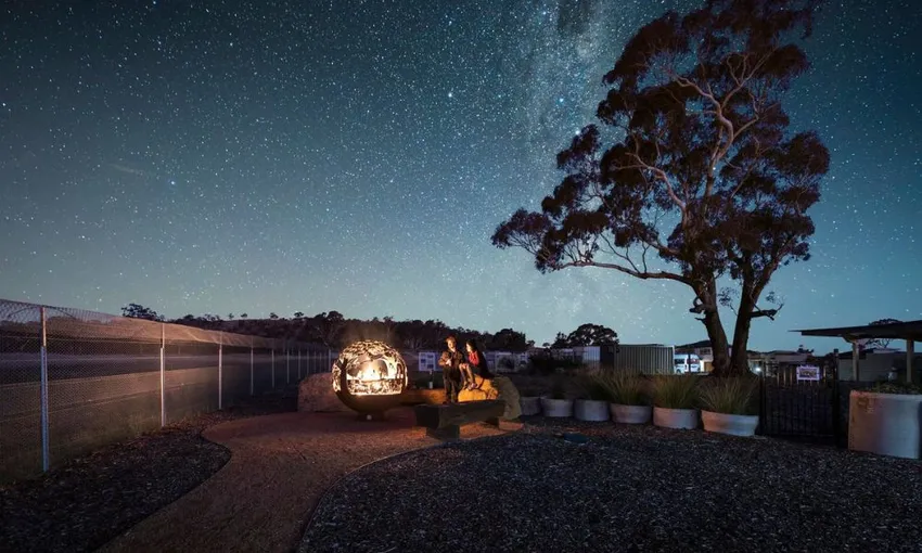 Wildbark Visitor Centre Twilight Tour - 2.5 Hours | Experience Oz
