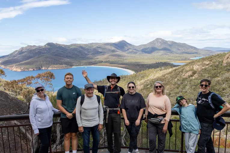 Wineglass Bay and Freycinet National Park Tour | Experience Oz