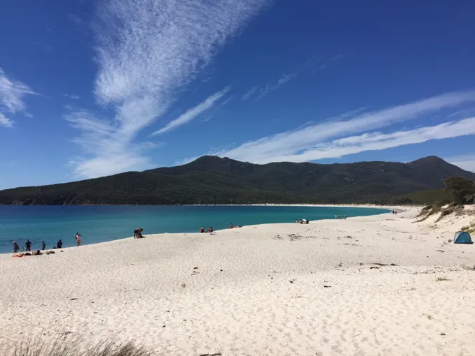 Wineglass Bay and Freycinet National Park Tour | Experience Oz