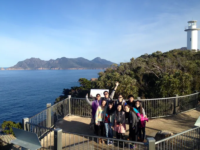Wineglass Bay and Freycinet National Park Tour | Experience Oz