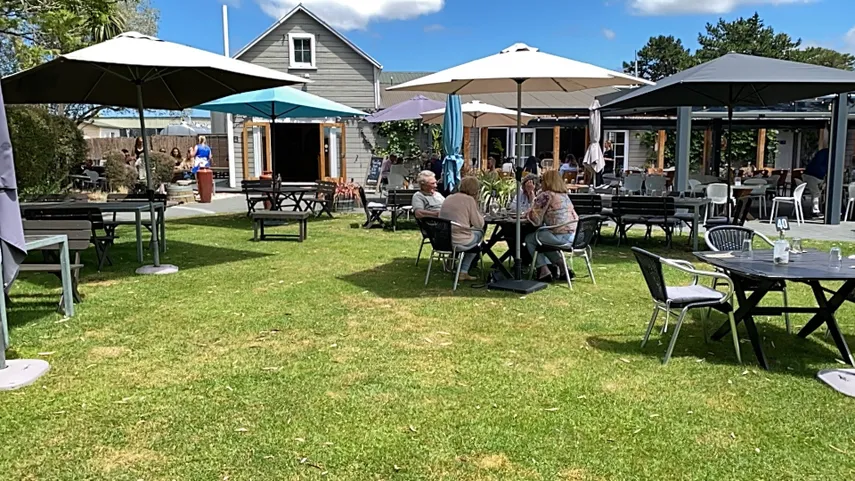 Waipara Valley Wine Tasting Tour - Half Day | Experience Oz + NZ